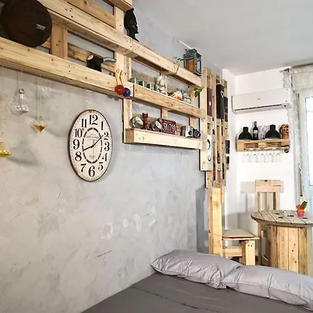 Sleep And Leave- Airport - Appartamento Fiumicino